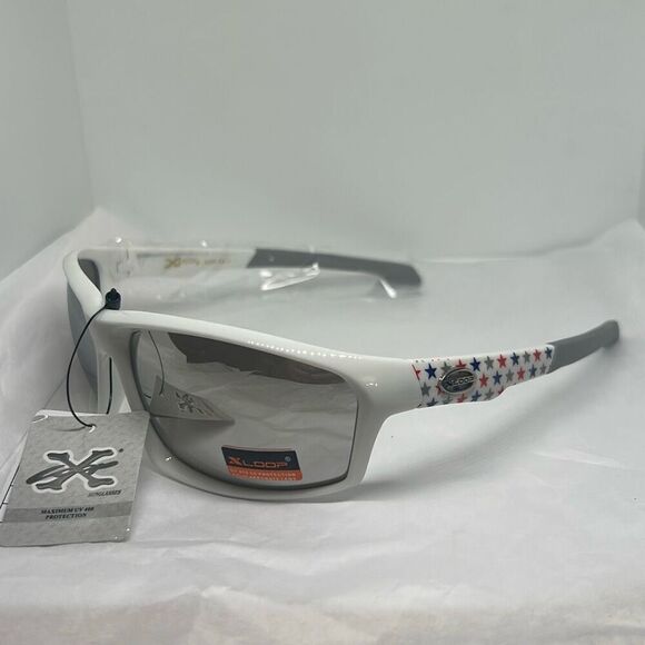 XLoop Patriotic Sunglasses – Mirrored Lens, UV Protection, Red White & Blue Star - Picture 1 of 3